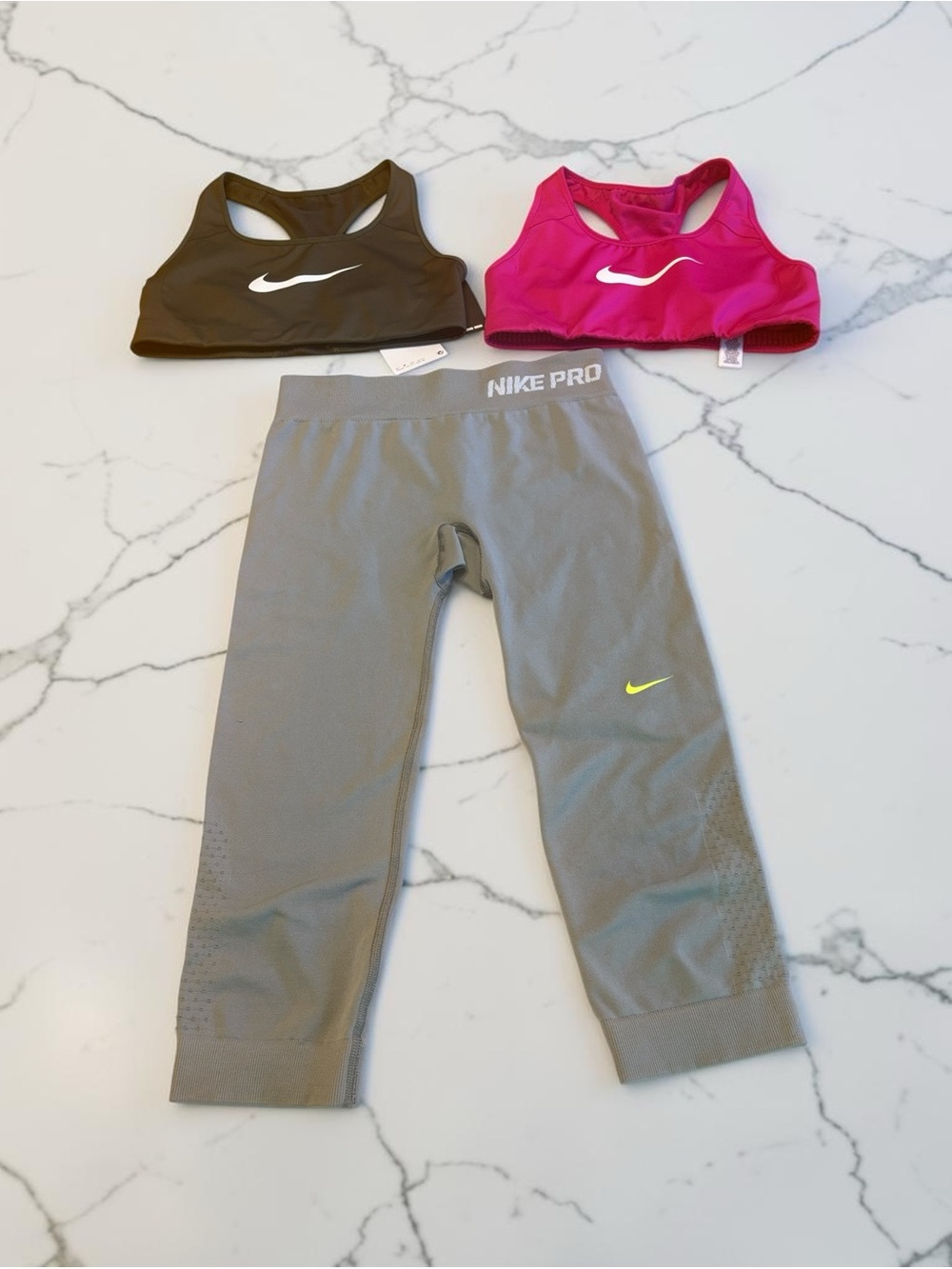 Nike kids  Fuchsia Sports Bra with Gray Nike Pro Cropped Leggings